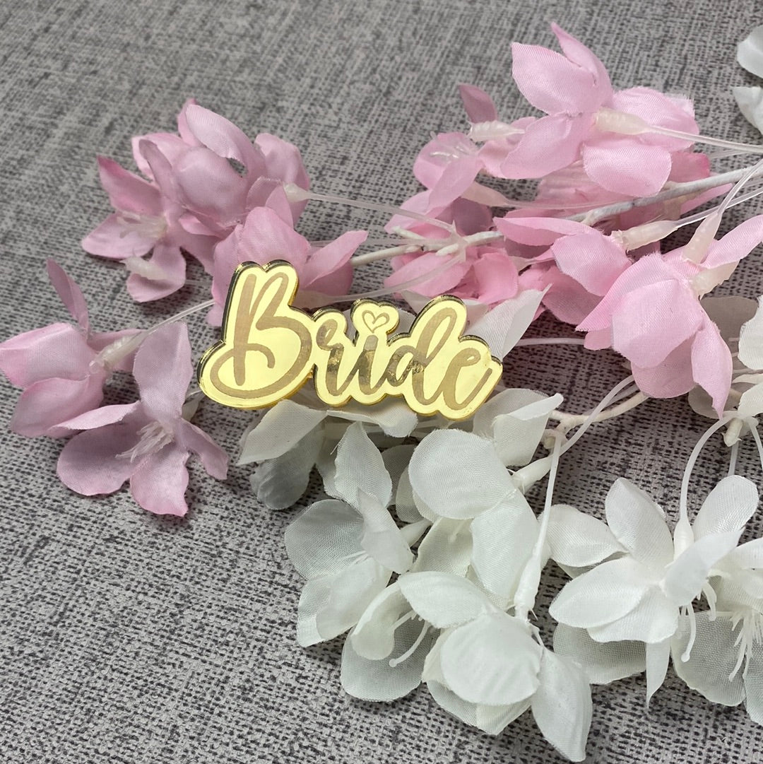 Pin bride